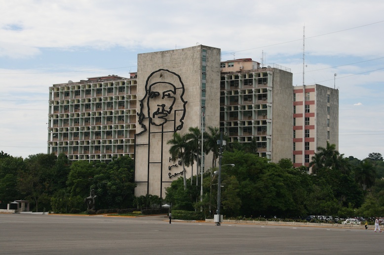 havana-cuba-che-government-building