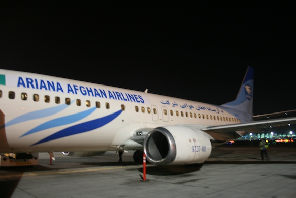ariana-afghan-airlines-737-400-airplane-aircraft