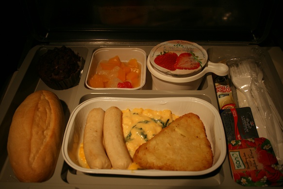 ariana-afghan-airlines-737-400-airplane-breakfast-meal-service-03