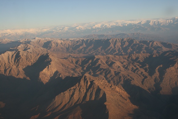 ariana-afghan-airlines-737-400-airplane-inflight-to-kabul-13