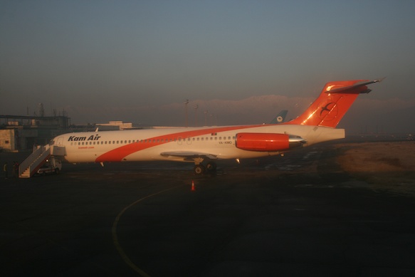 ariana-afghan-airlines-737-400-airplane-inflight-to-kabul-31