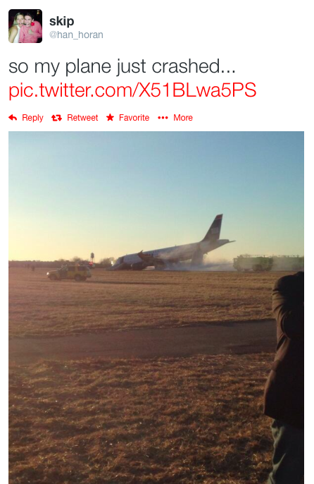 us-airways-plane-crash-philadelphia-twitter-selfie-01
