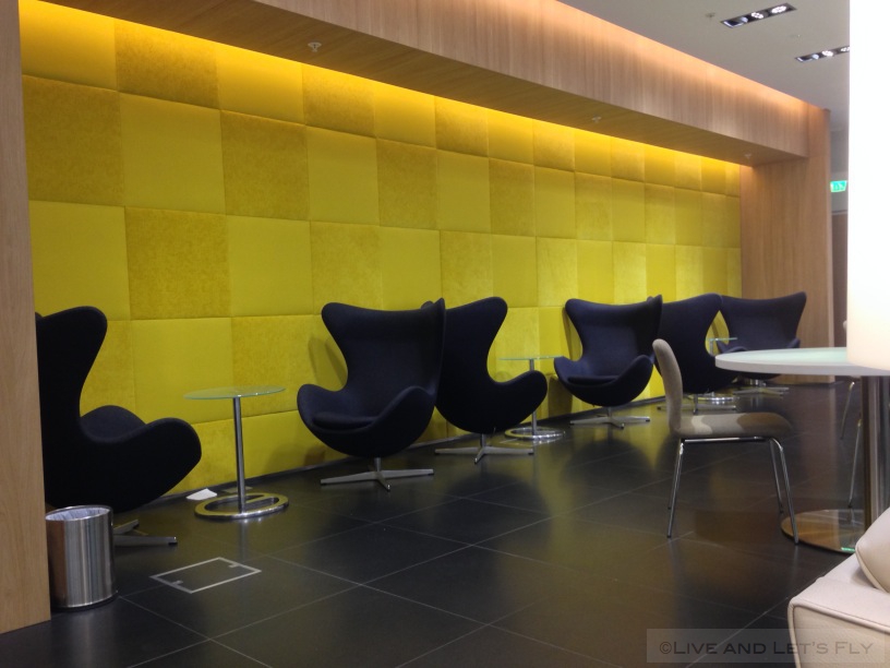 a-united-global-first-lounge-london-heathrow-terminal-two-arrivals-02