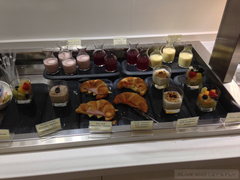 a-united-global-first-lounge-london-heathrow-terminal-two-arrivals-10