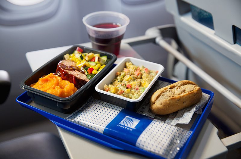 united-airlines-new-economy-class-meal-service