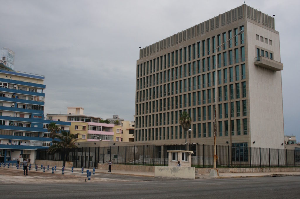 anti-imperialism-park-in-havana-cuba-us-interests-section-us-embassy-03