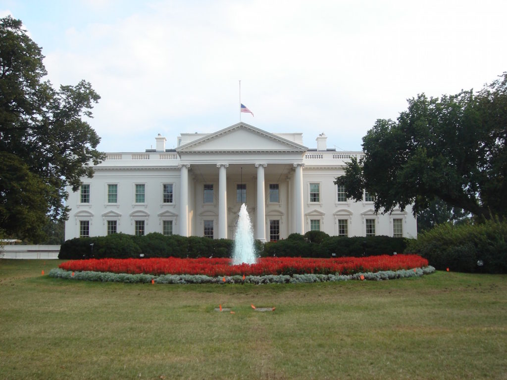 Cameras Now Permitted on White House Tours! - Live and Let ...