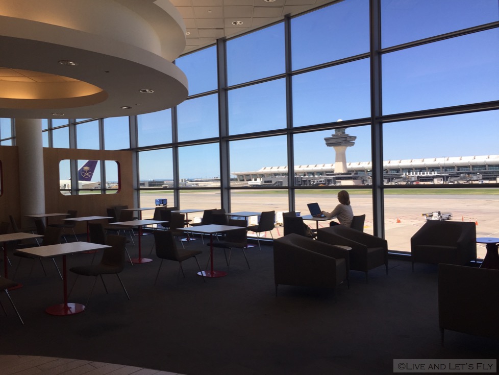 air-france-klm-washington-dulles-lounge-priority-pass-14