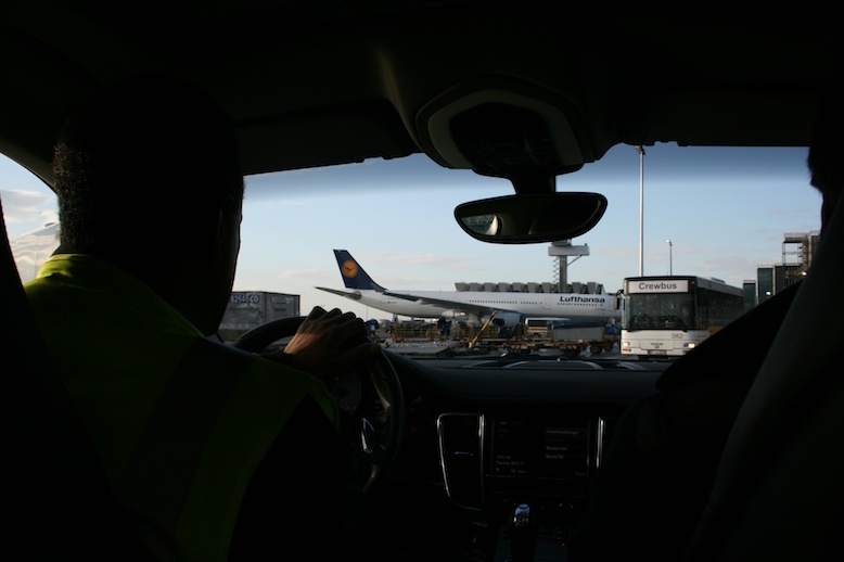 Lufthansa First Class Terminal 28