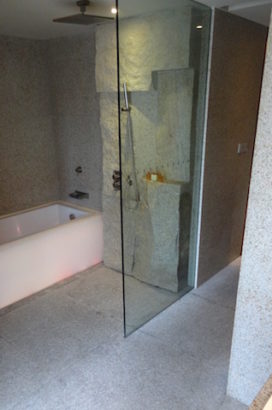 Impressive shower/bath - it felt like a psychedelic cave, for better or worse