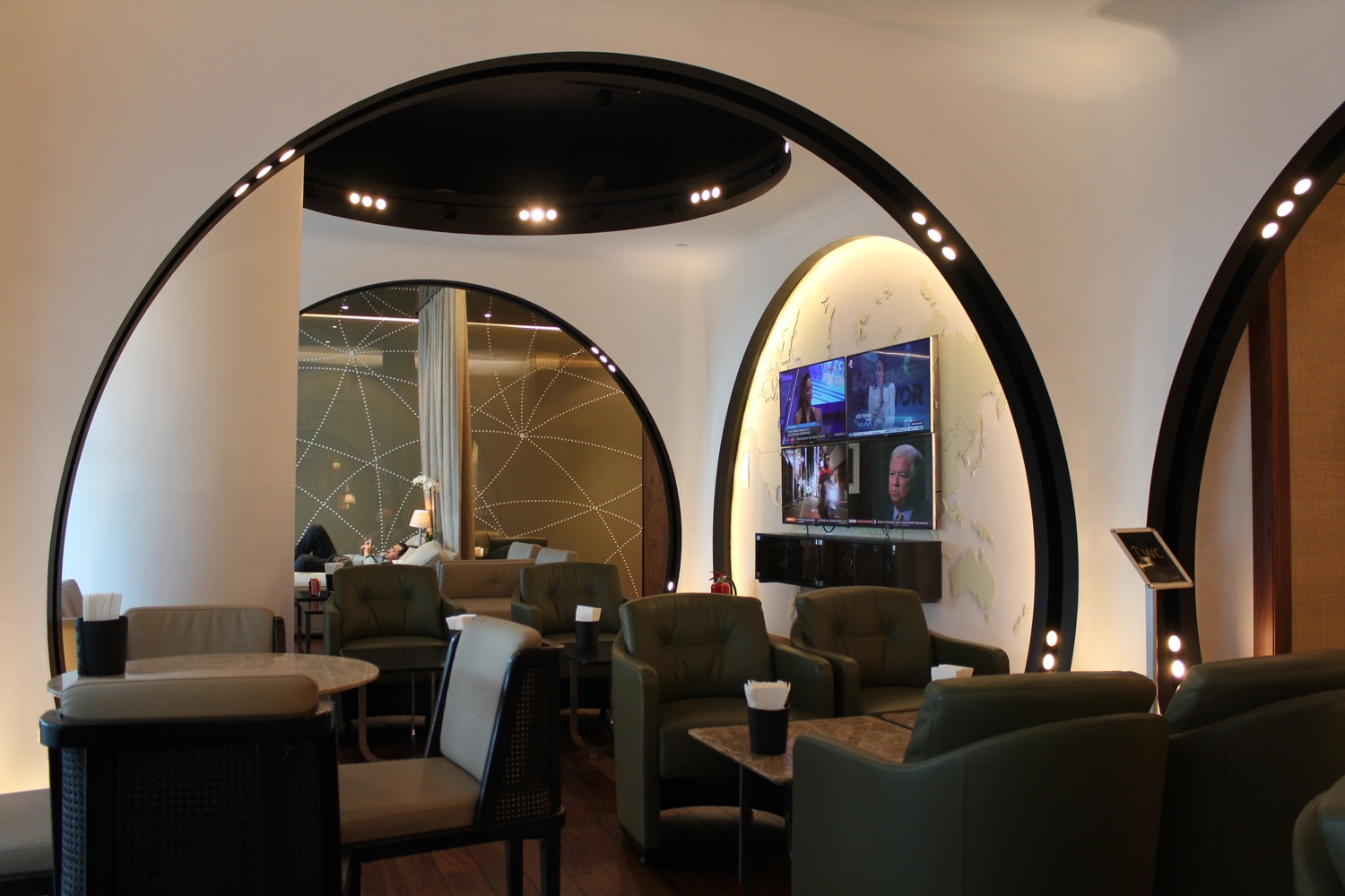 turkish-airlines-arrivals-lounge-istanbul-1