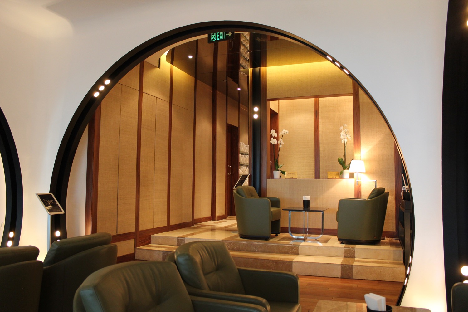 turkish-airlines-arrivals-lounge-istanbul-2