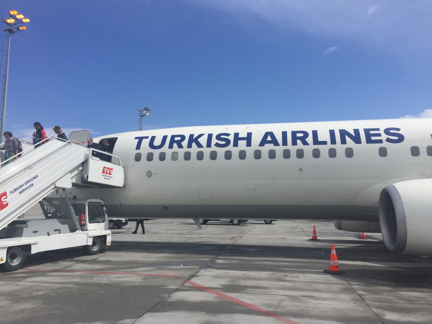 turkish-airlines-dar-ist-737-business-class-16