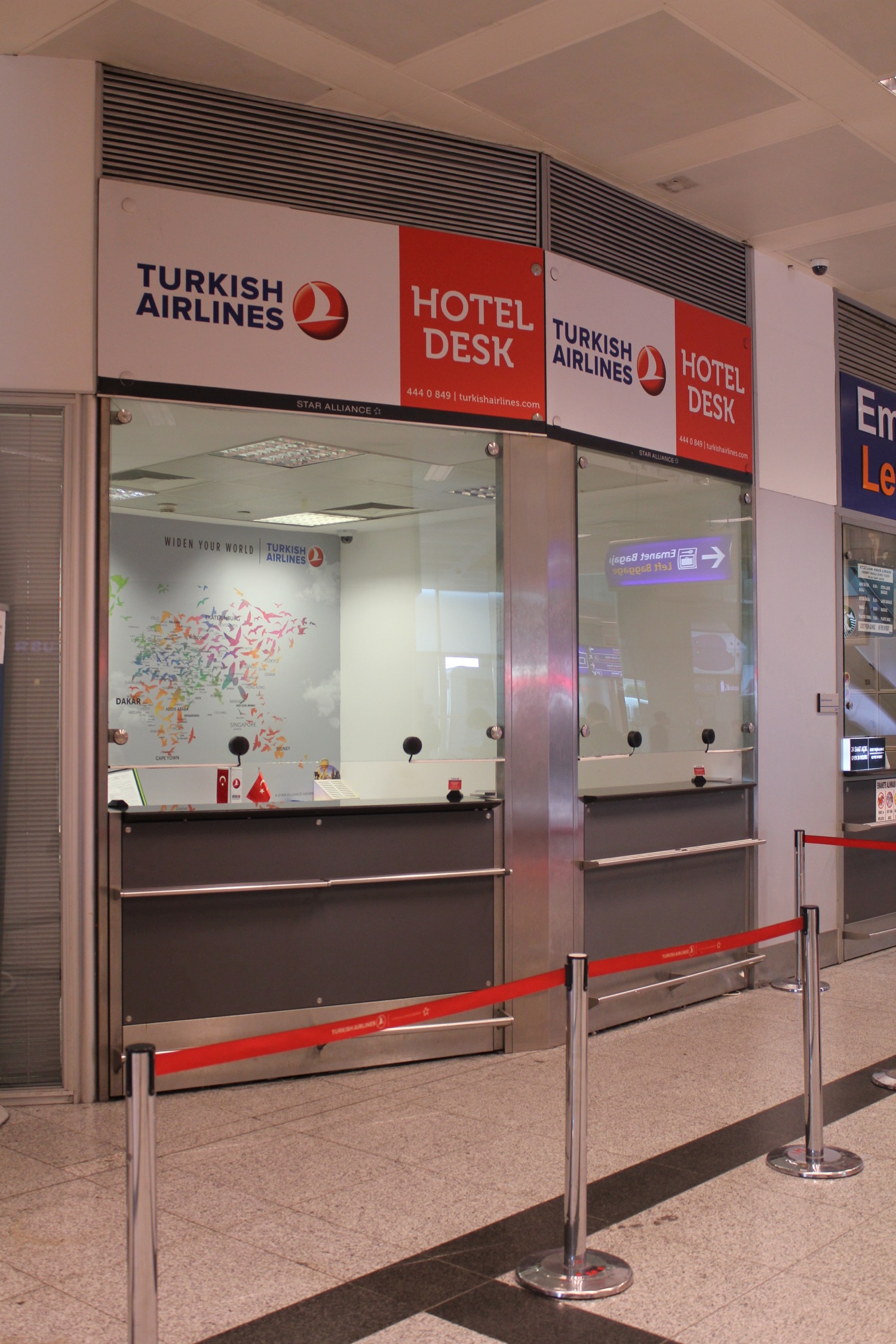 Turkish Airlines Hotel Desk - 1