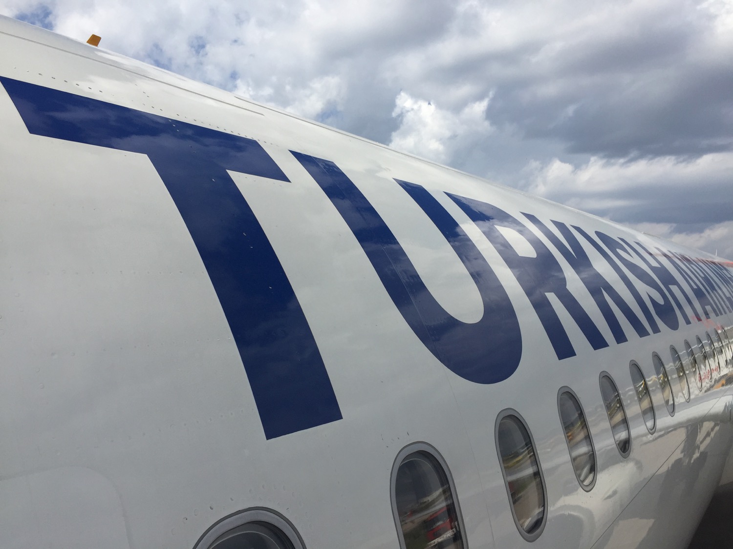 turkish-airlines-istanbul-to-hamburg-a320-5
