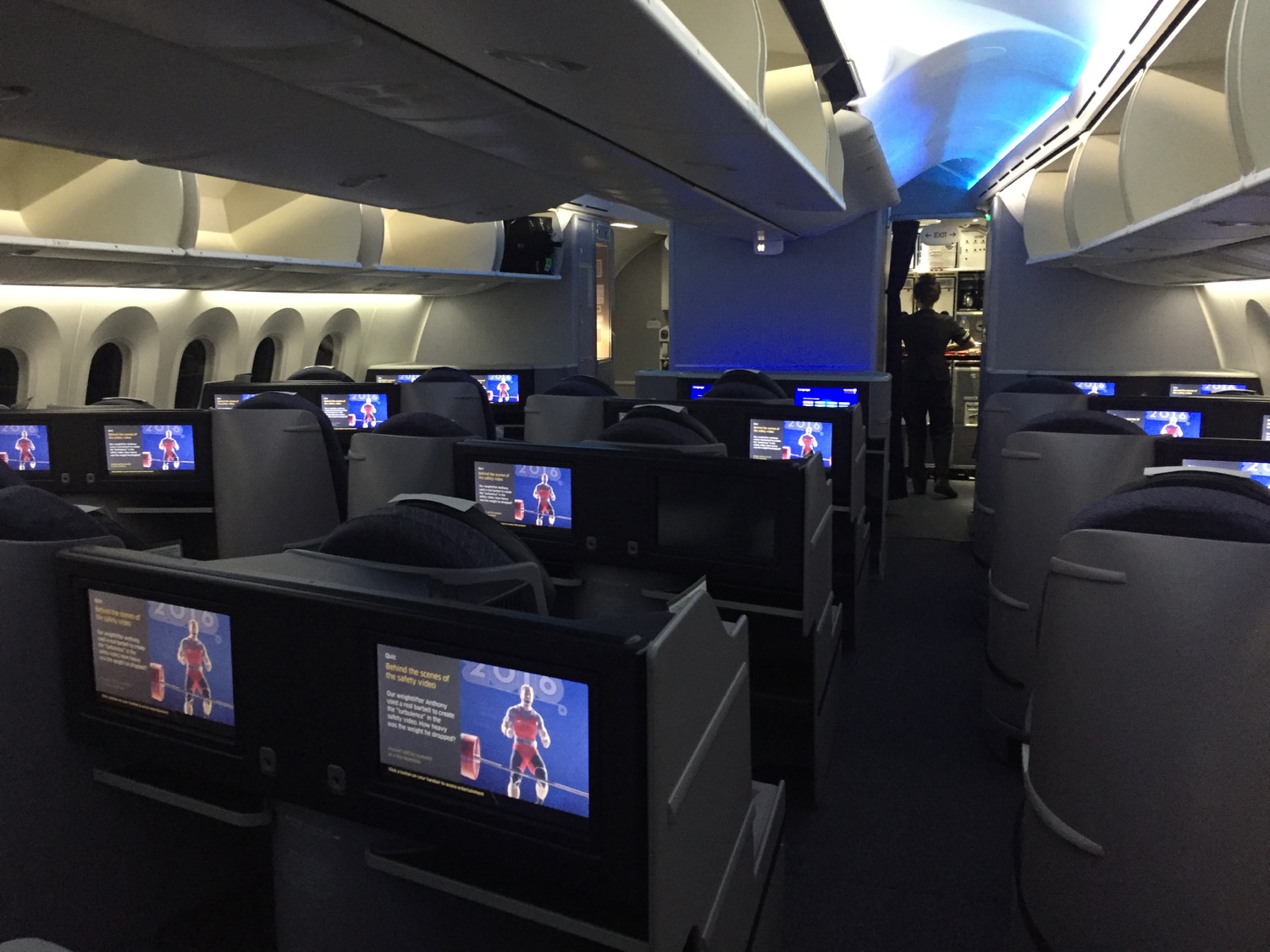 United 787-9 Business - 1