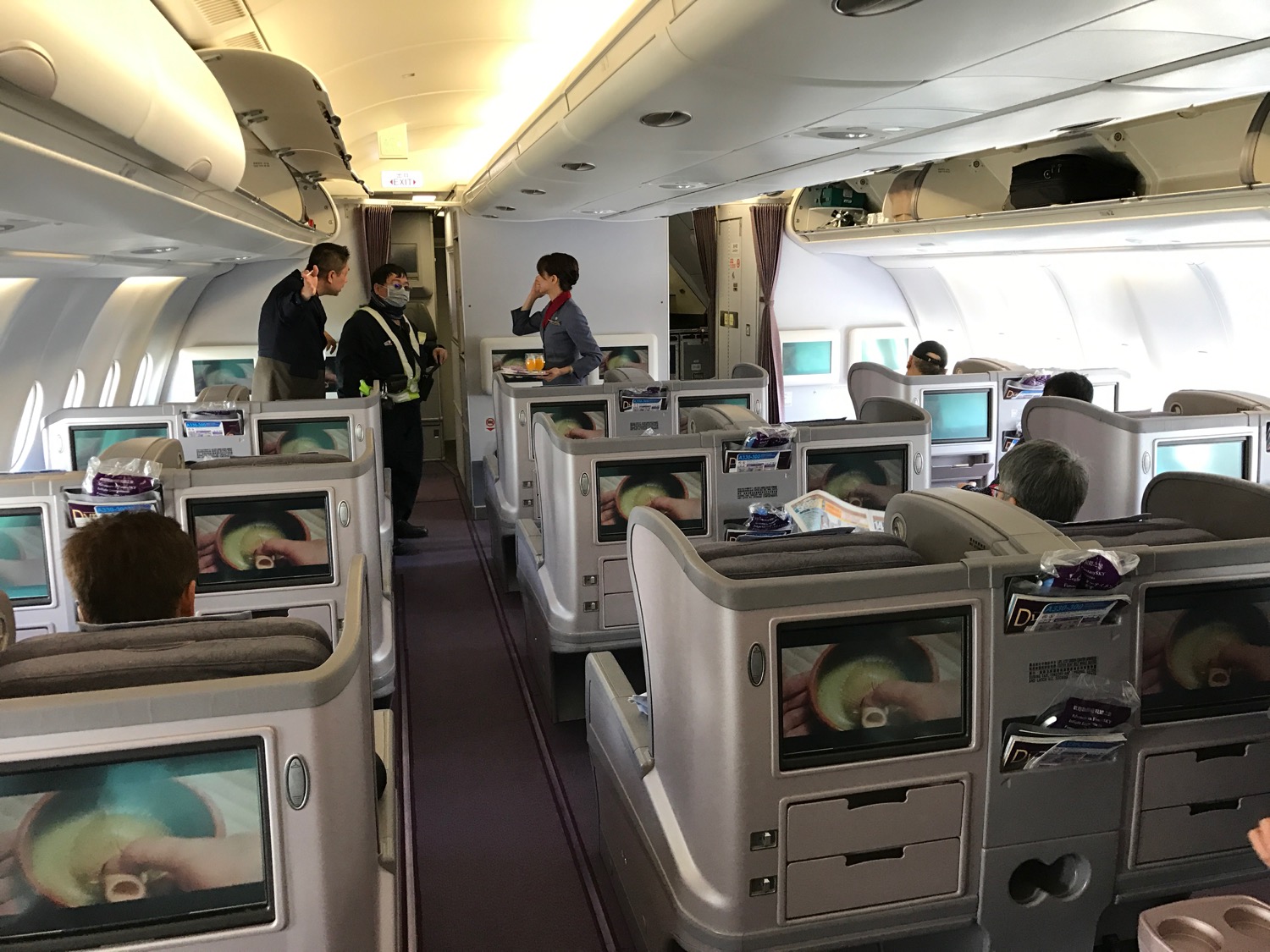 China Airlines A330 Business Class - 11