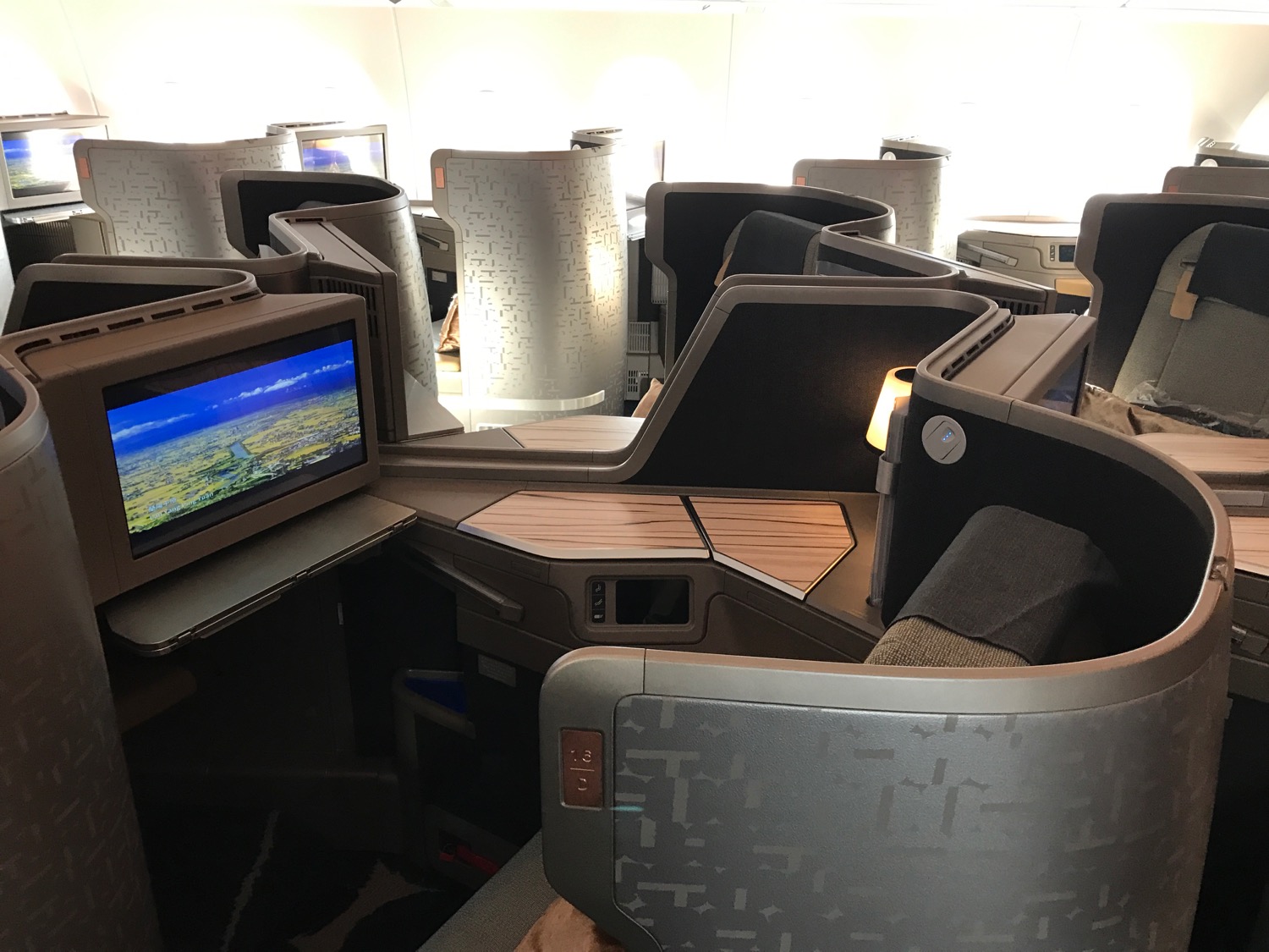 China Airlines A350-900 Business Class - 10
