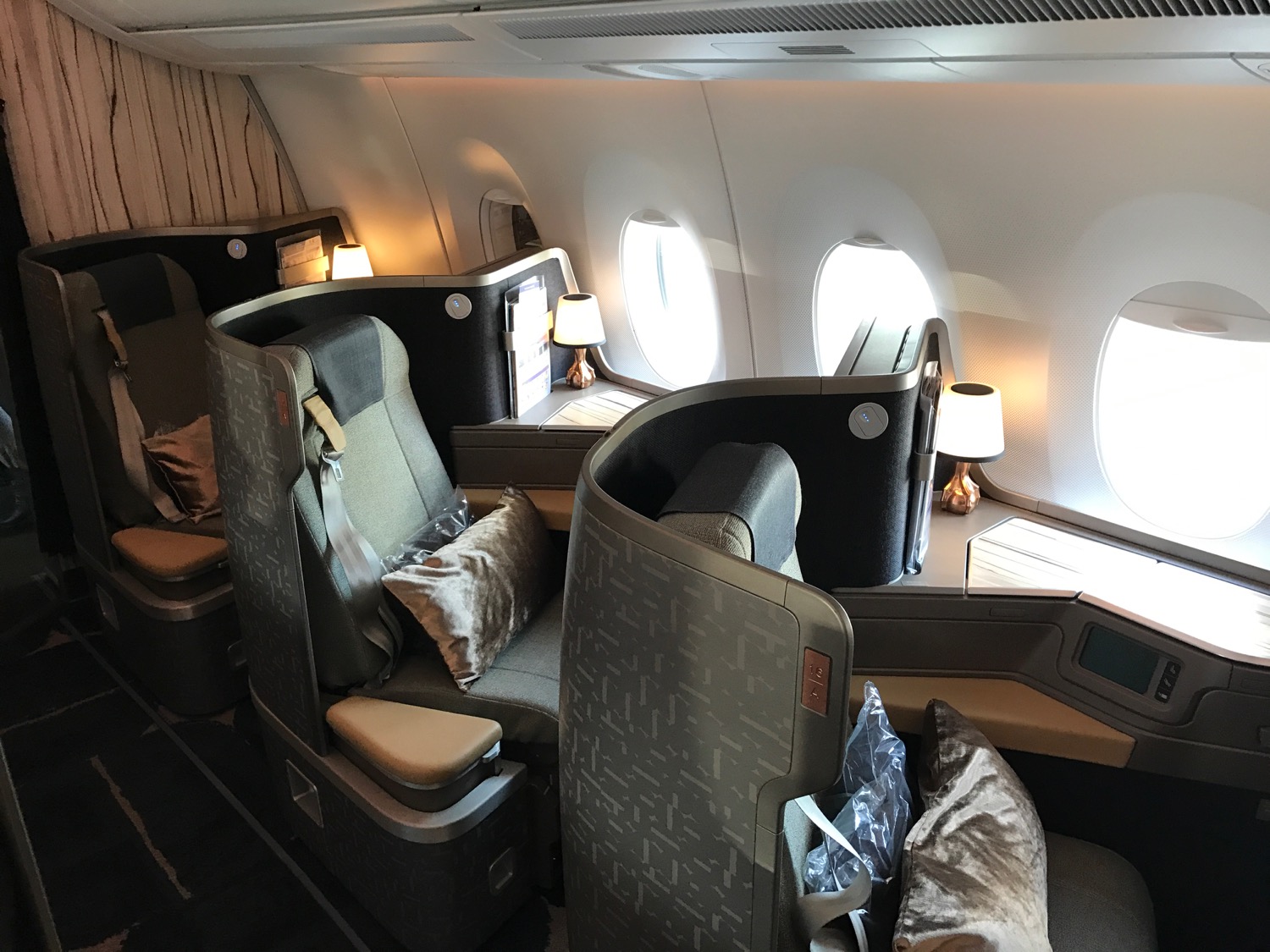 China Airlines A350-900 Business Class - 11
