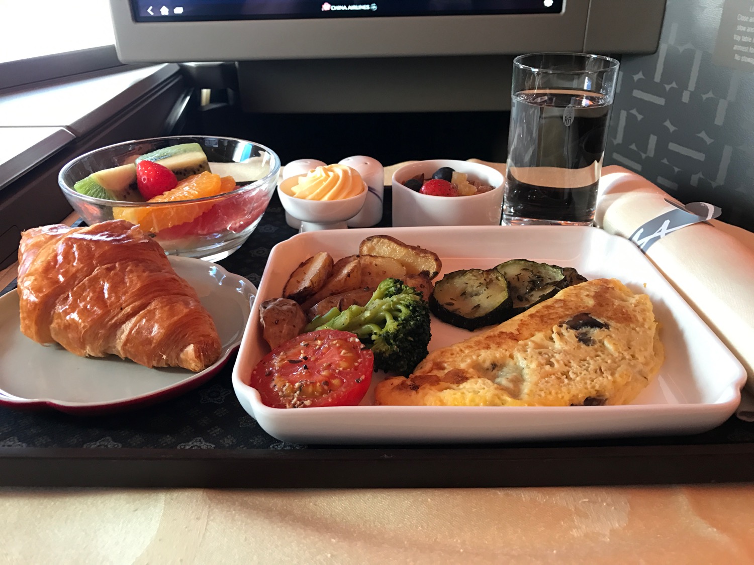 China Airlines A350-900 Business Class - 3