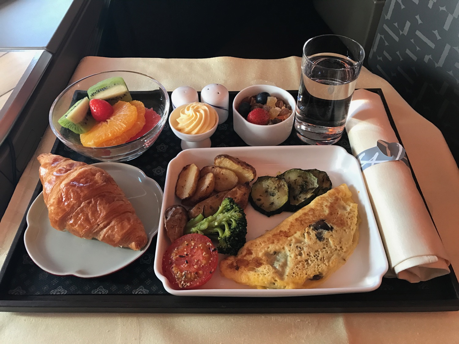 China Airlines A350 Business Class Review - 111
