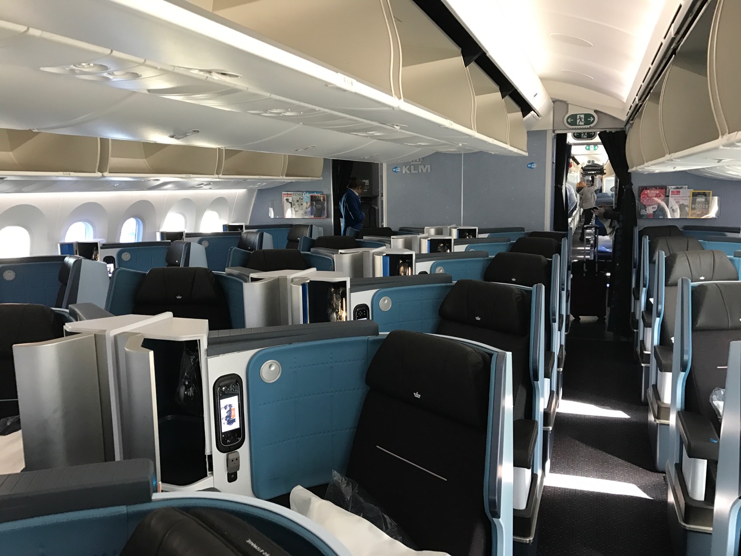 KLM 787 Business Class Review - 12
