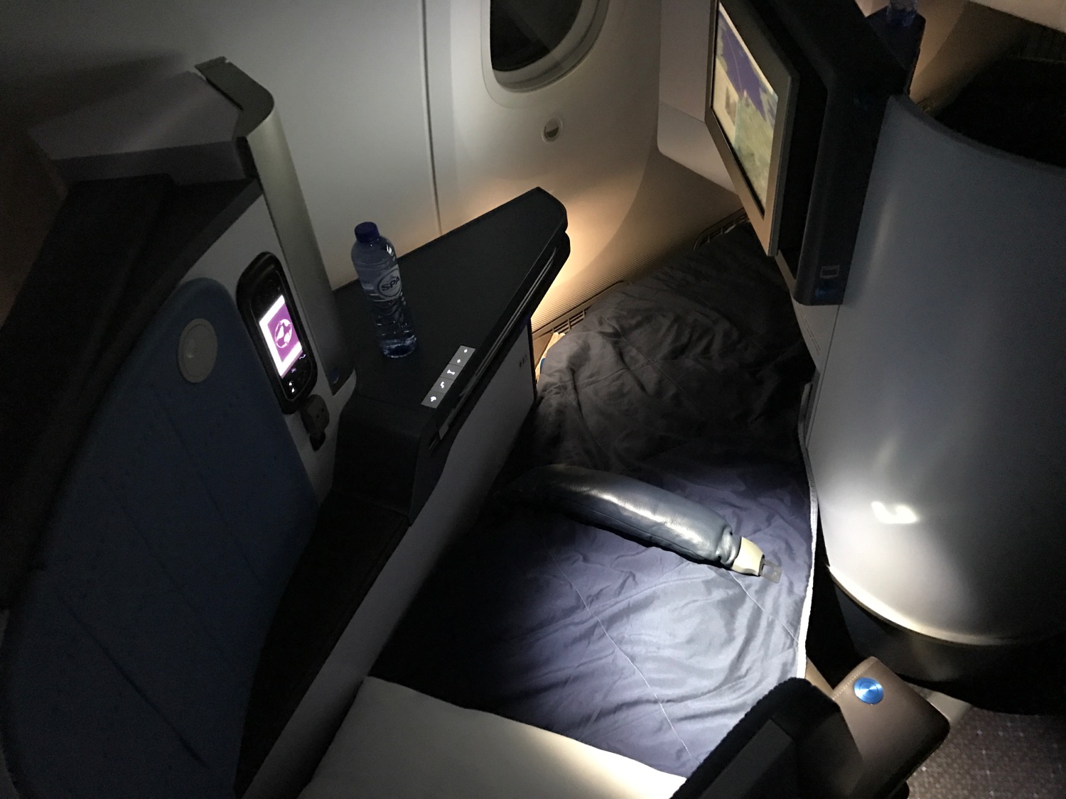 KLM 787 Business Class Review - 82