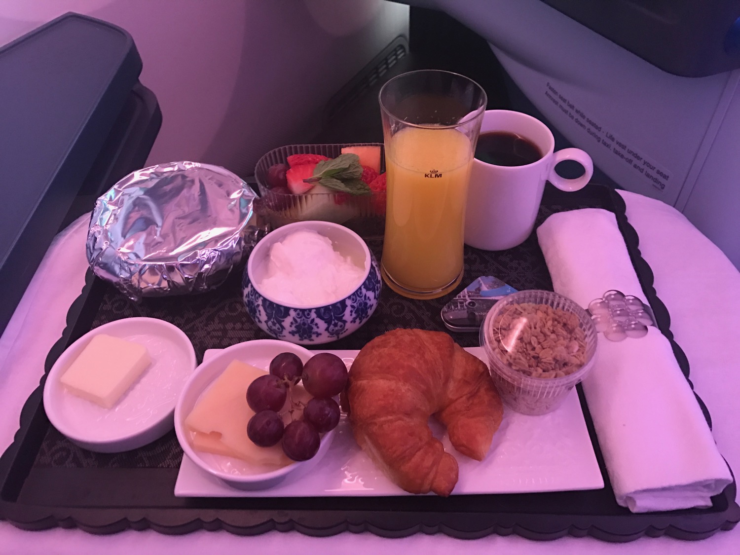 KLM 787 Business Class Review - 86