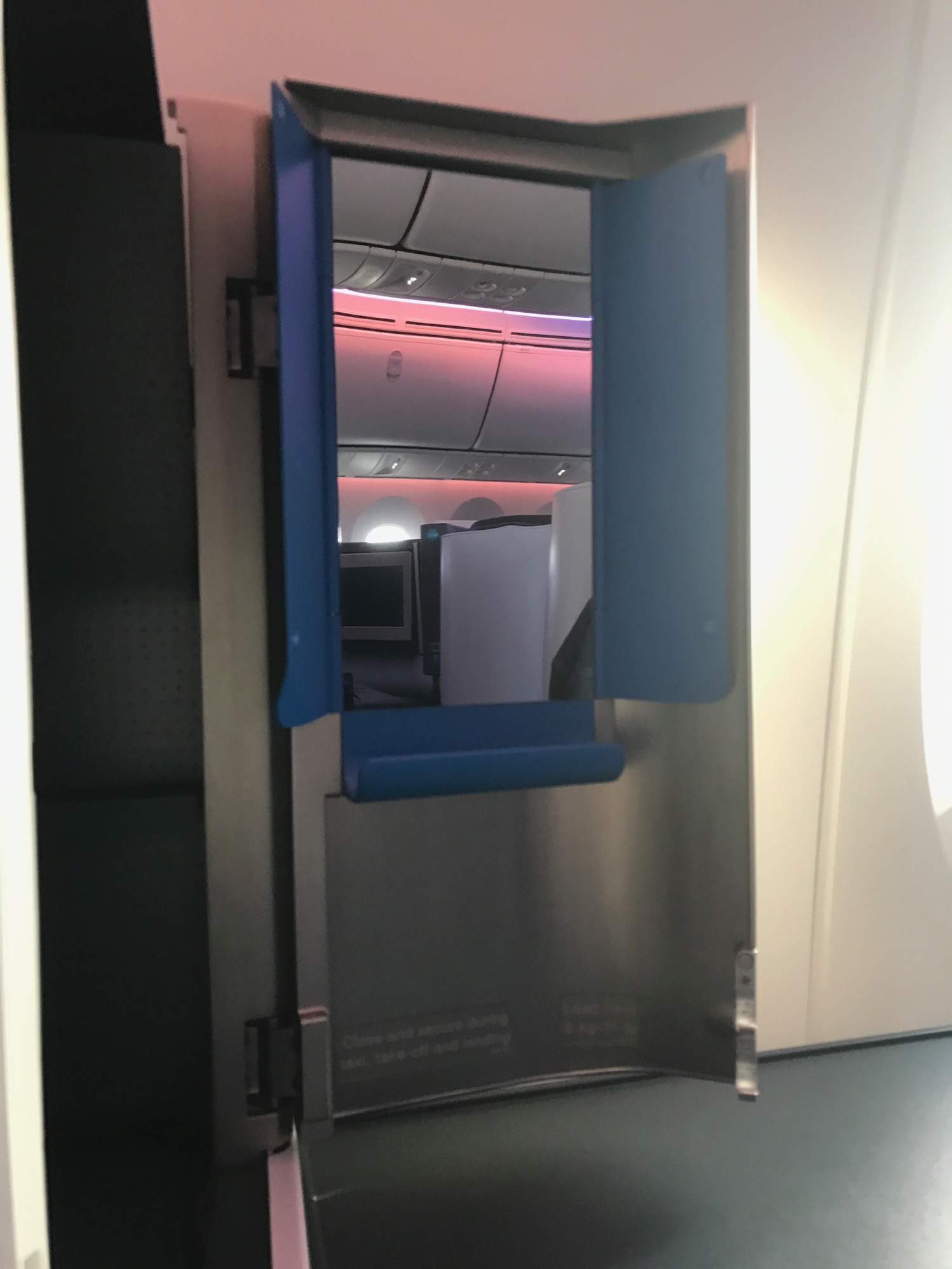 KLM 787 Business Class Review - 95