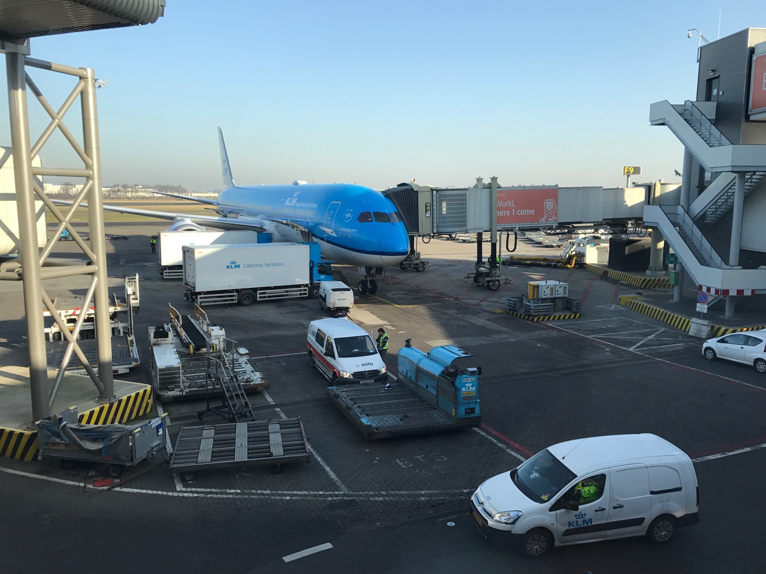 KLM 787 Business Class Review - 96