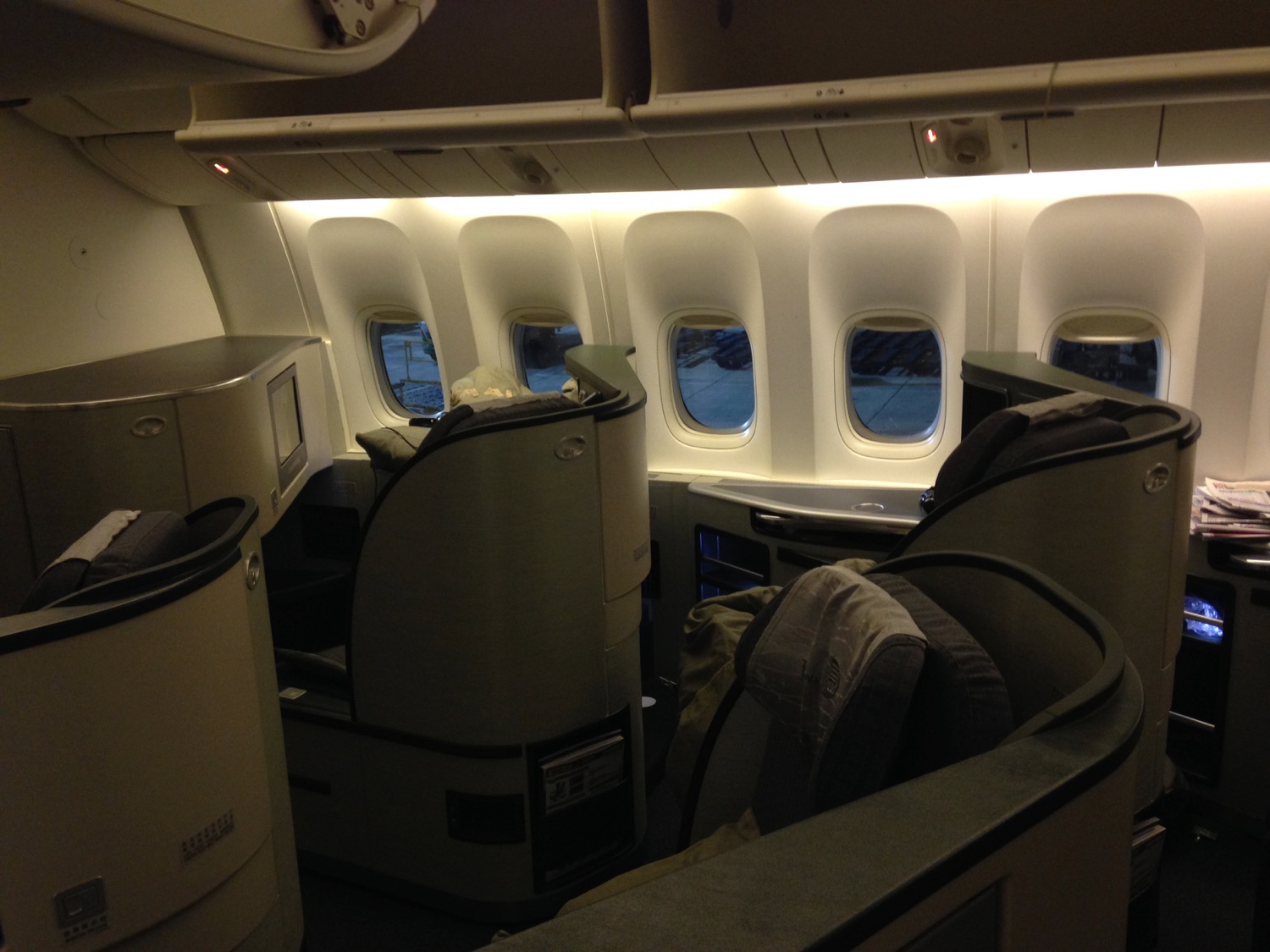 EVA 777 Business Class Review - 44