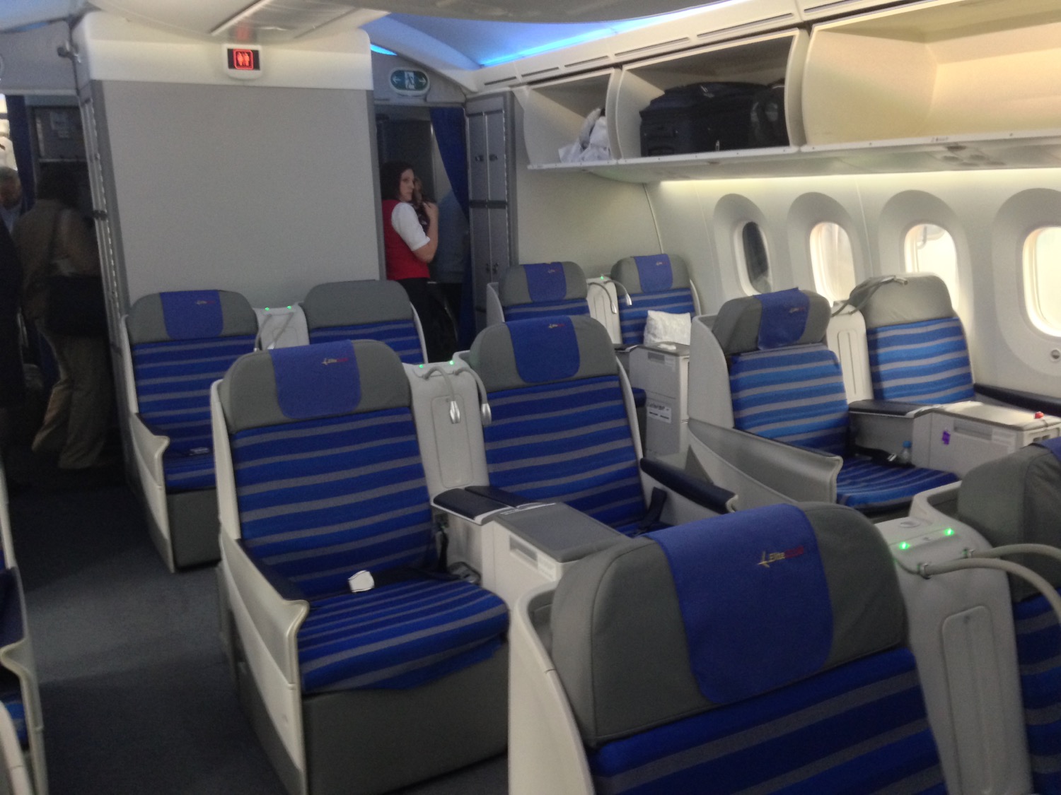 LOT Polish 787 Business Class Review - 35