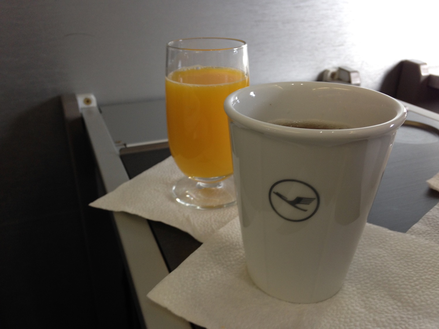 Lufthansa Shorthaul Business Class Breakfast - 3