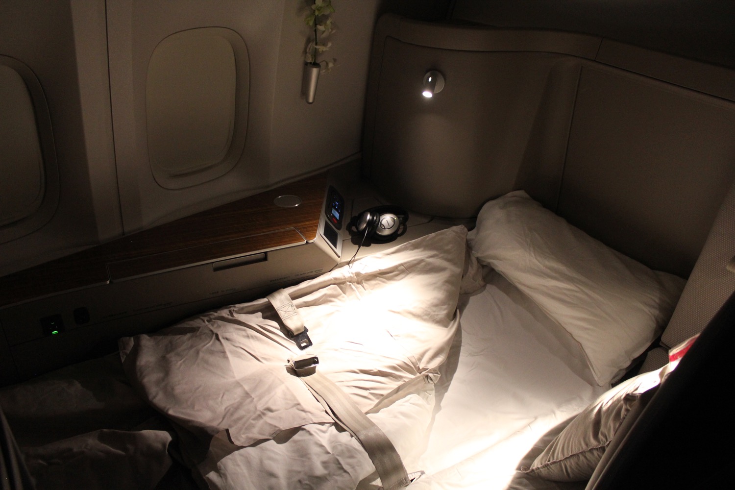 Cathay Pacific First Class Review - 32