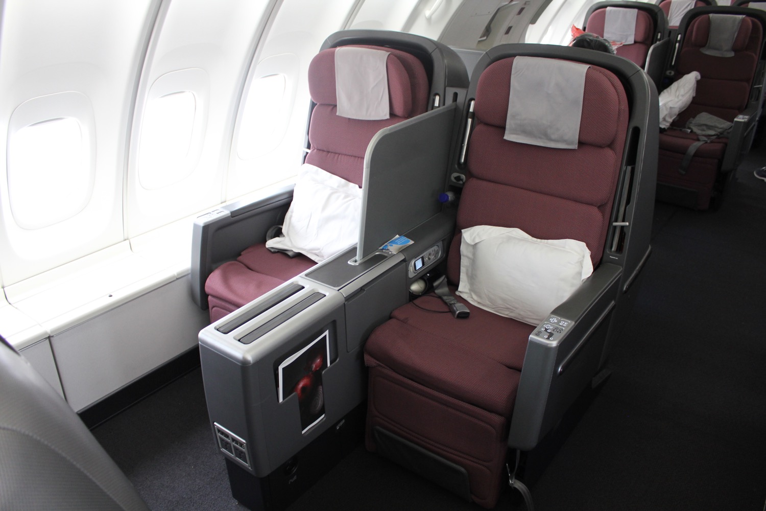 Qantas Business Class 747 Review - 40