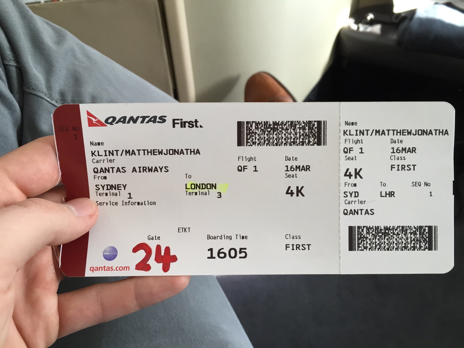 Review: Qantas A380 First Class Sydney to Dubai - Live and Let's Fly