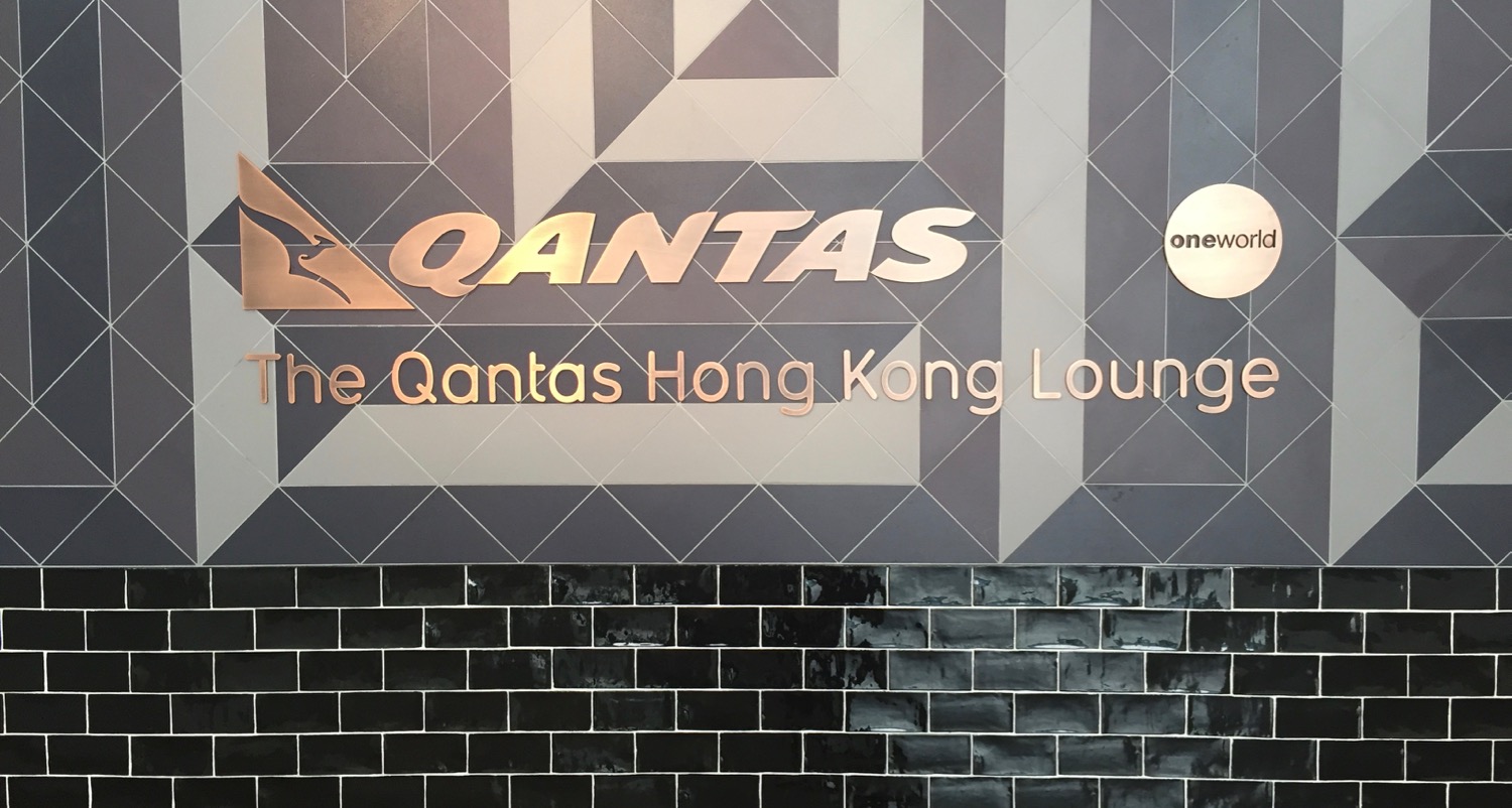 Qantas Lounge Review Hong Kong HKG - 22