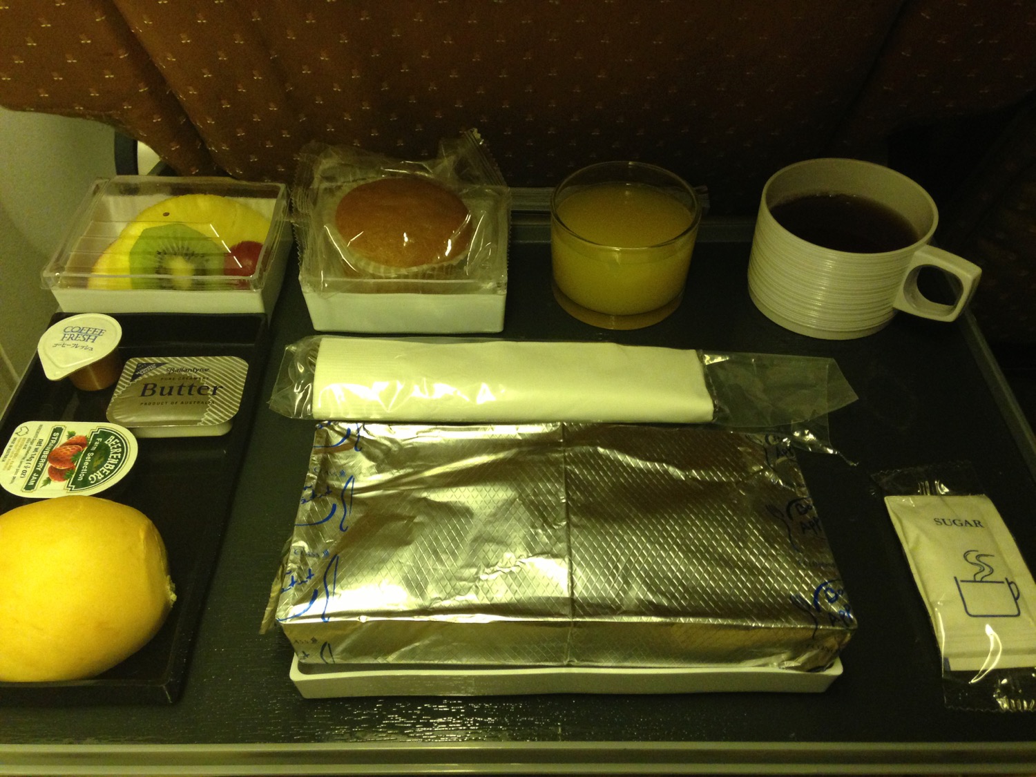Singapore Airlines SIN-NRT Economy Class Review - 5