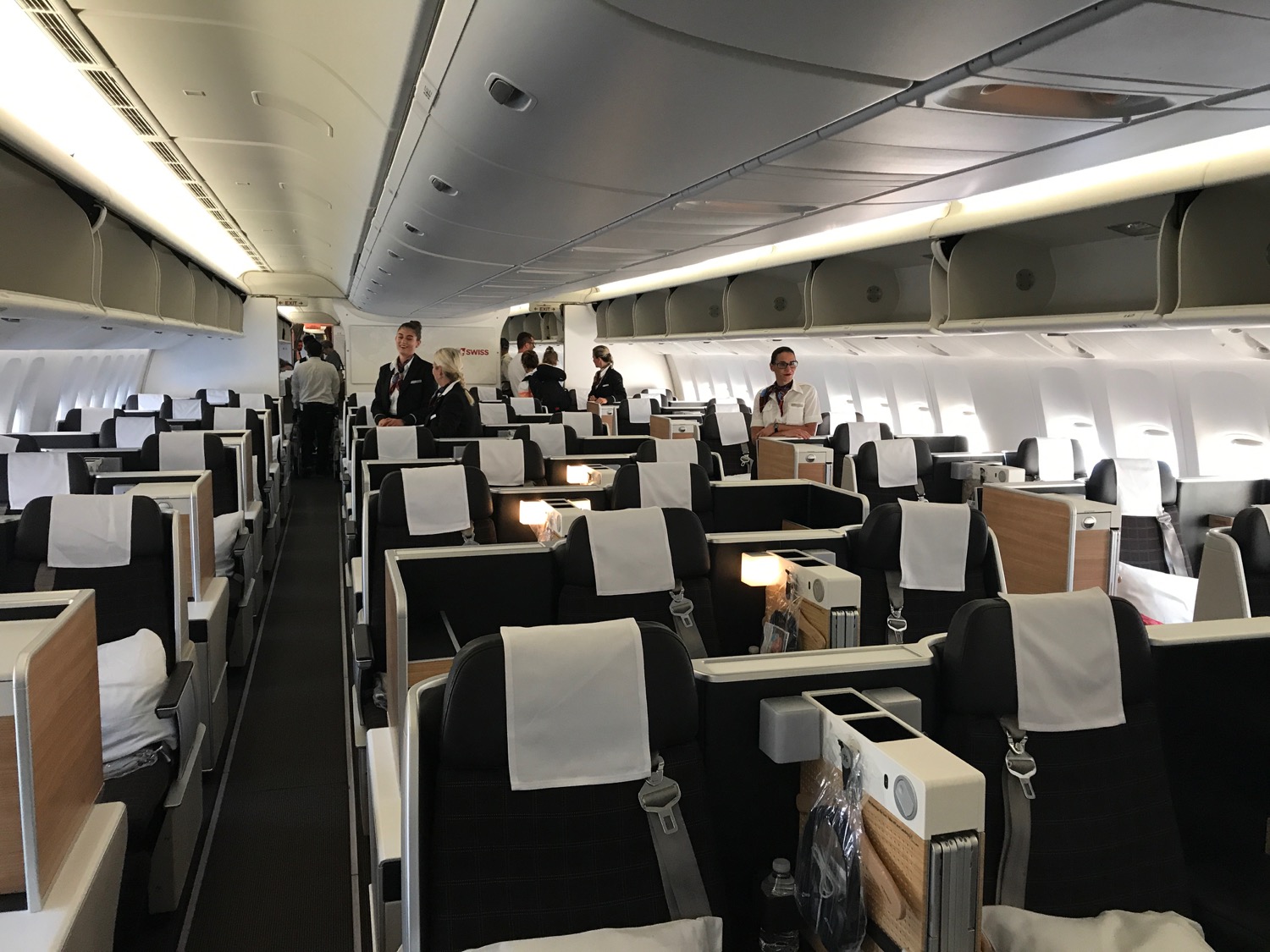 swiss 777 class 300er seats seat zurich flight airlines 300 lax angeles los zrh throne impression mixed very boardingarea liveandletsfly