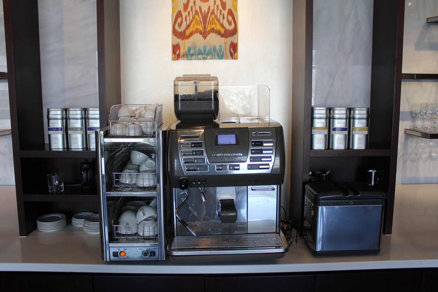 a coffee machine and a toaster