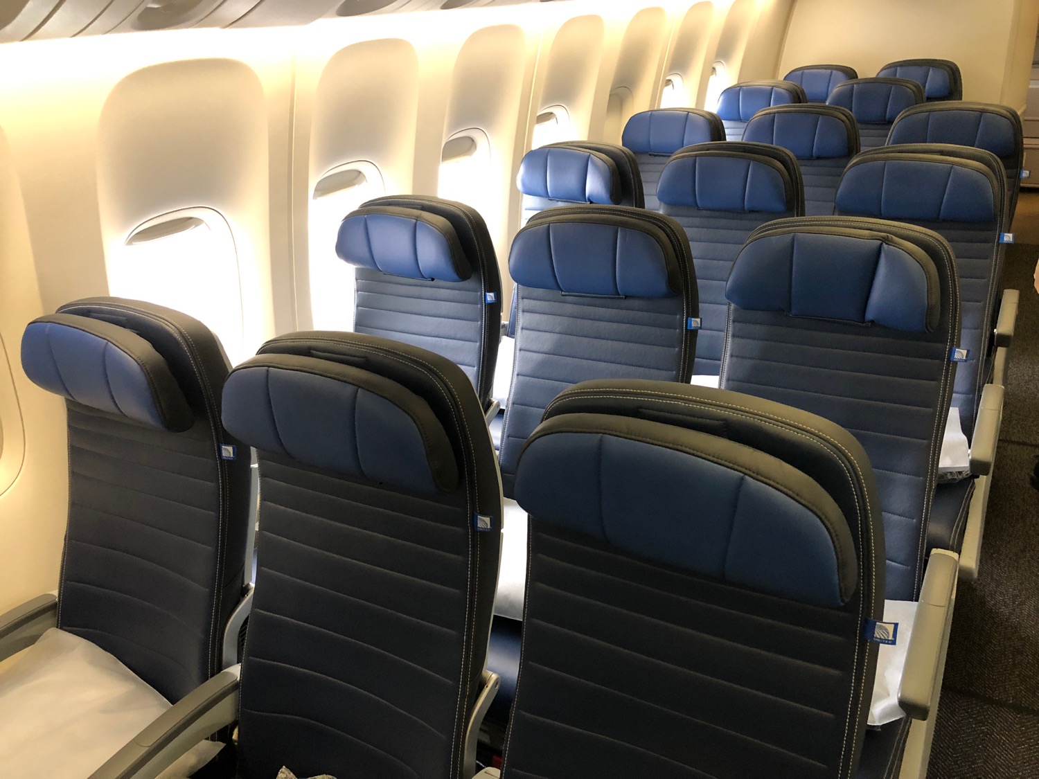 Review United 777 300er Economy Class Frankfurt To San