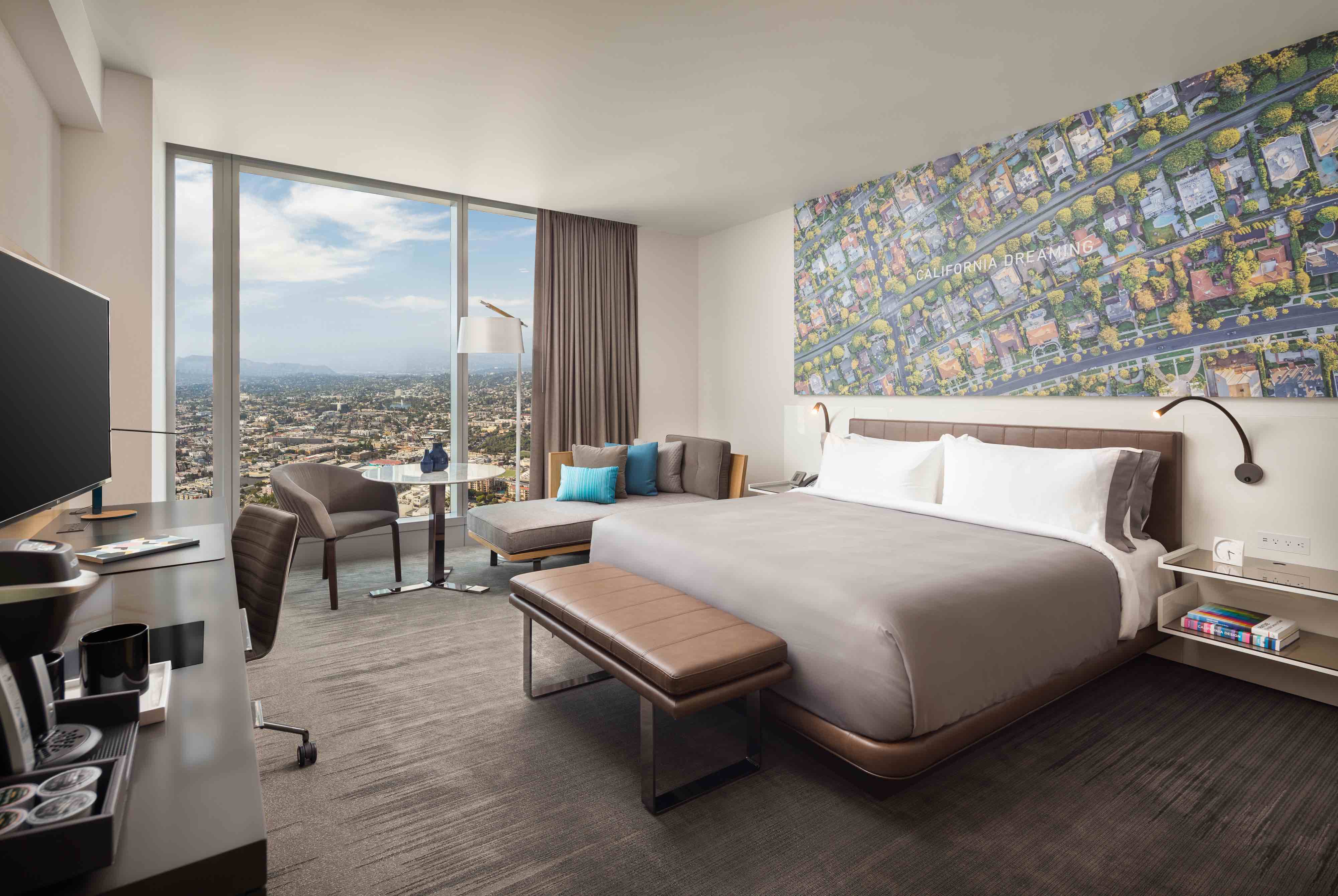 Los Angeles Hotels  Size Difference