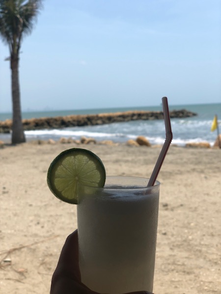Limonada at the beach