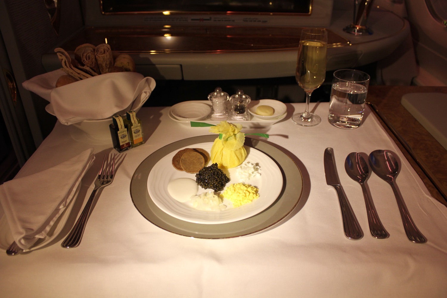 Review Emirates A380 First Class Los Angeles To Dubai