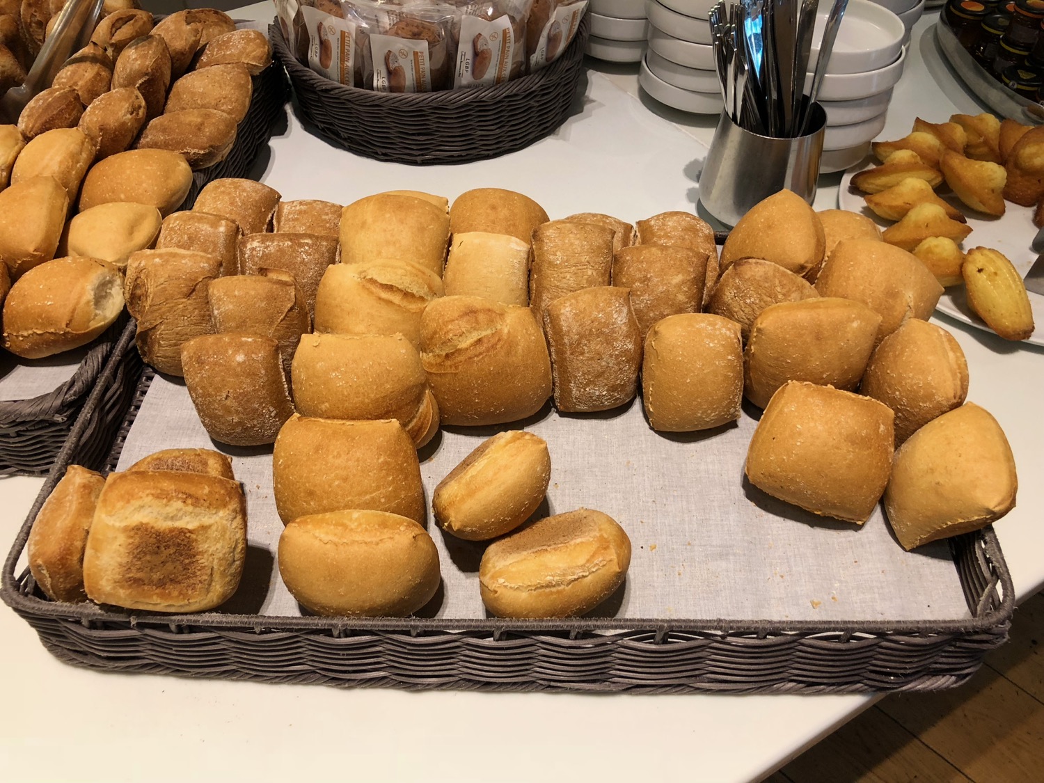 a tray of bread on a table