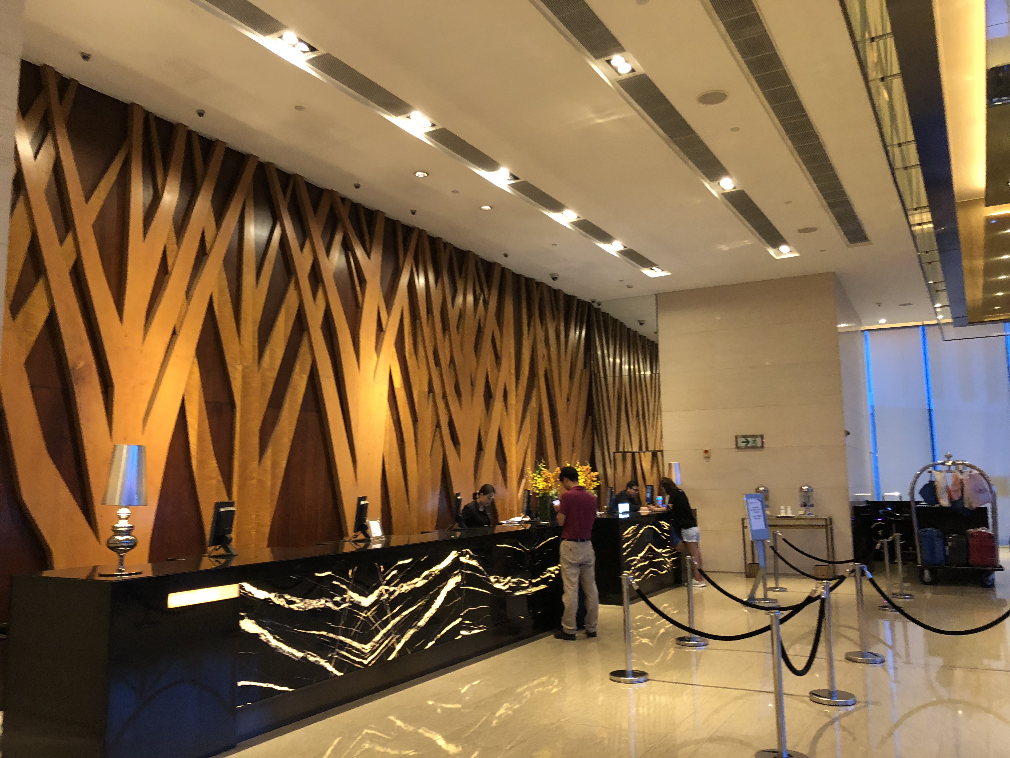 Hyatt Regency Hong Kong Sha Tin lobby