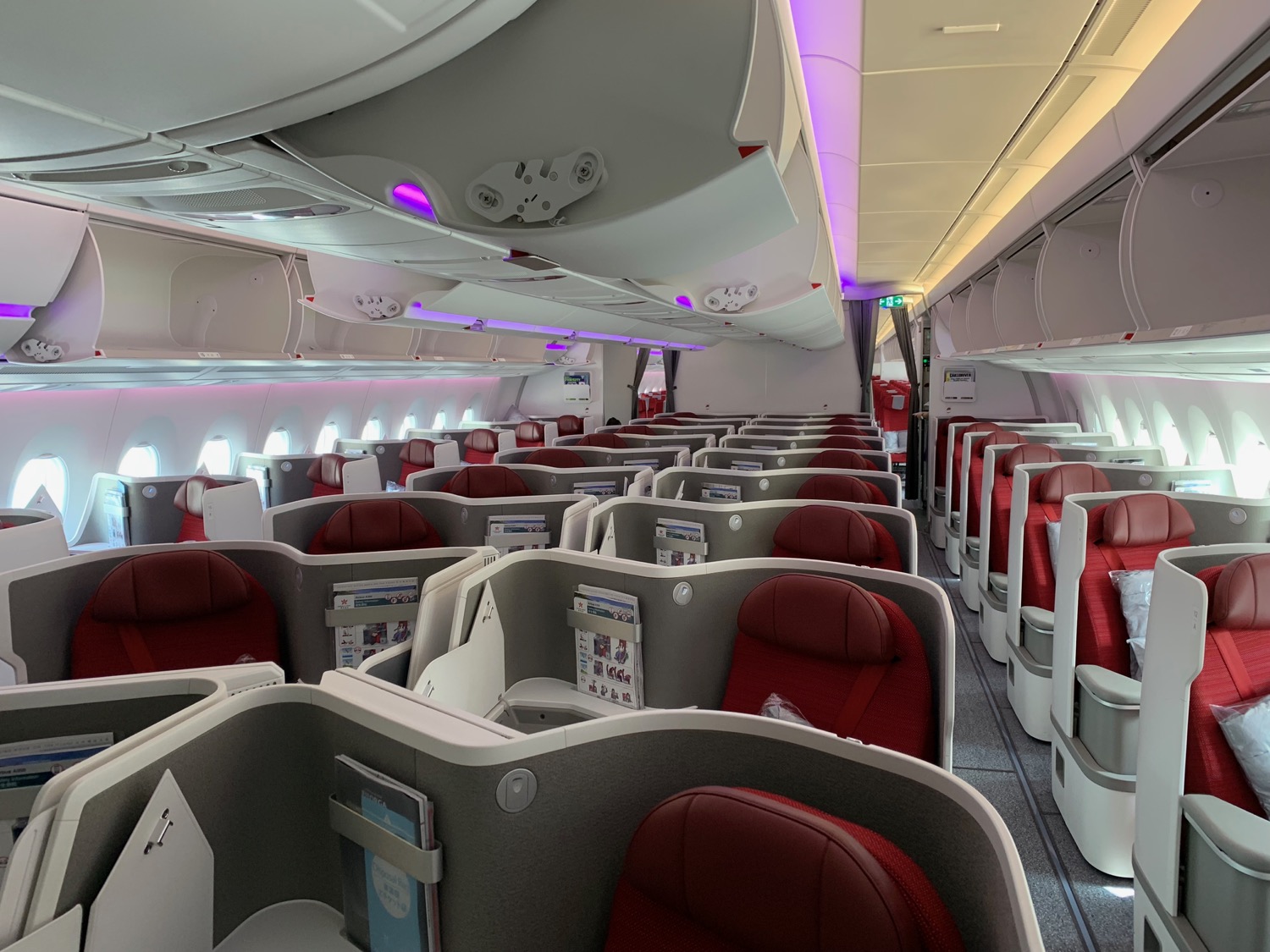 Hong Kong Airlines New A350 Business Class