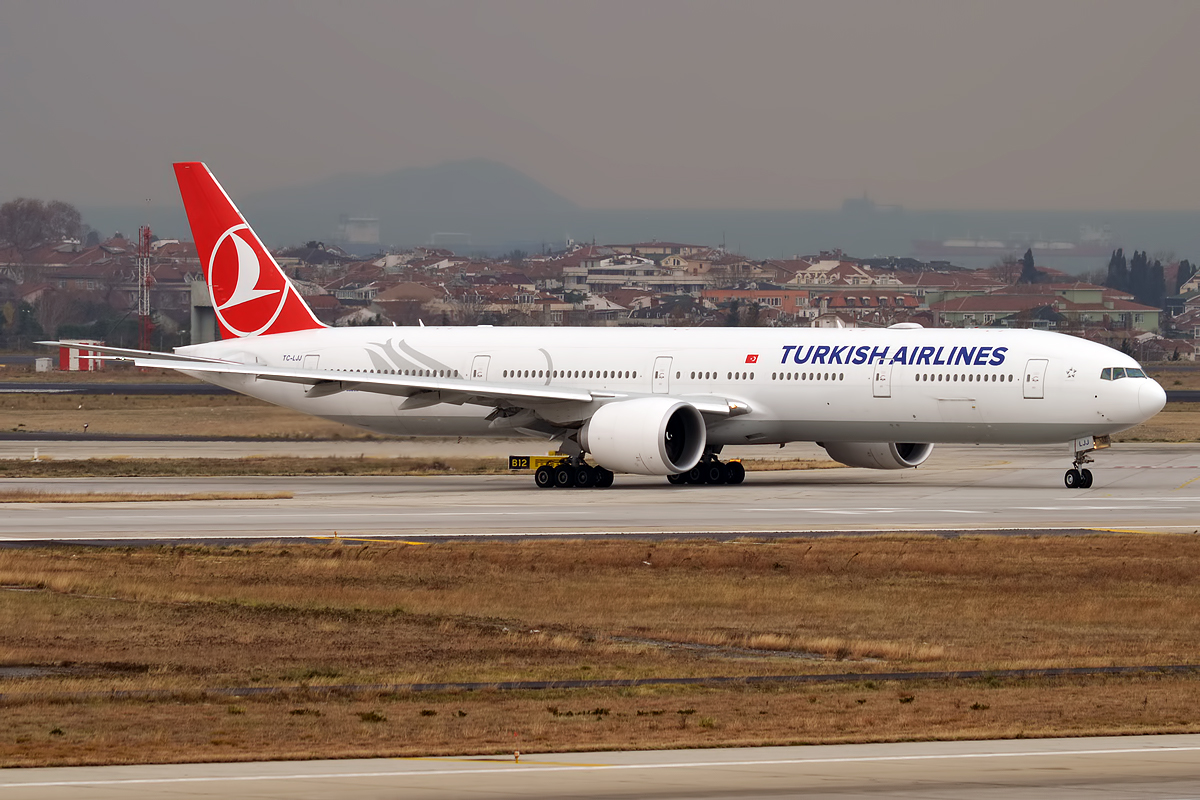 Turkish Airlines Crew Robbed South Africa