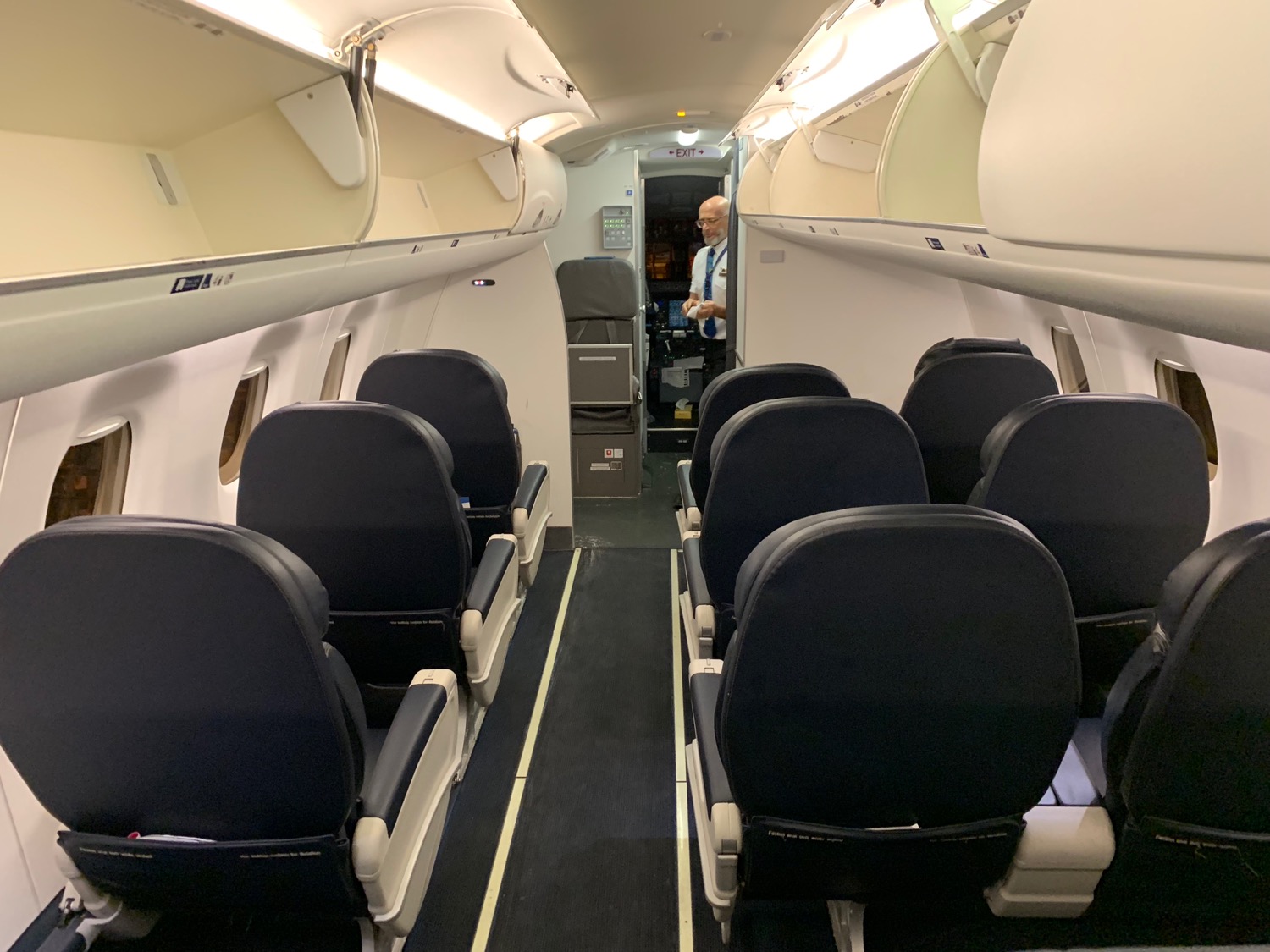 Alaska Airlines Embraer E175 First Class