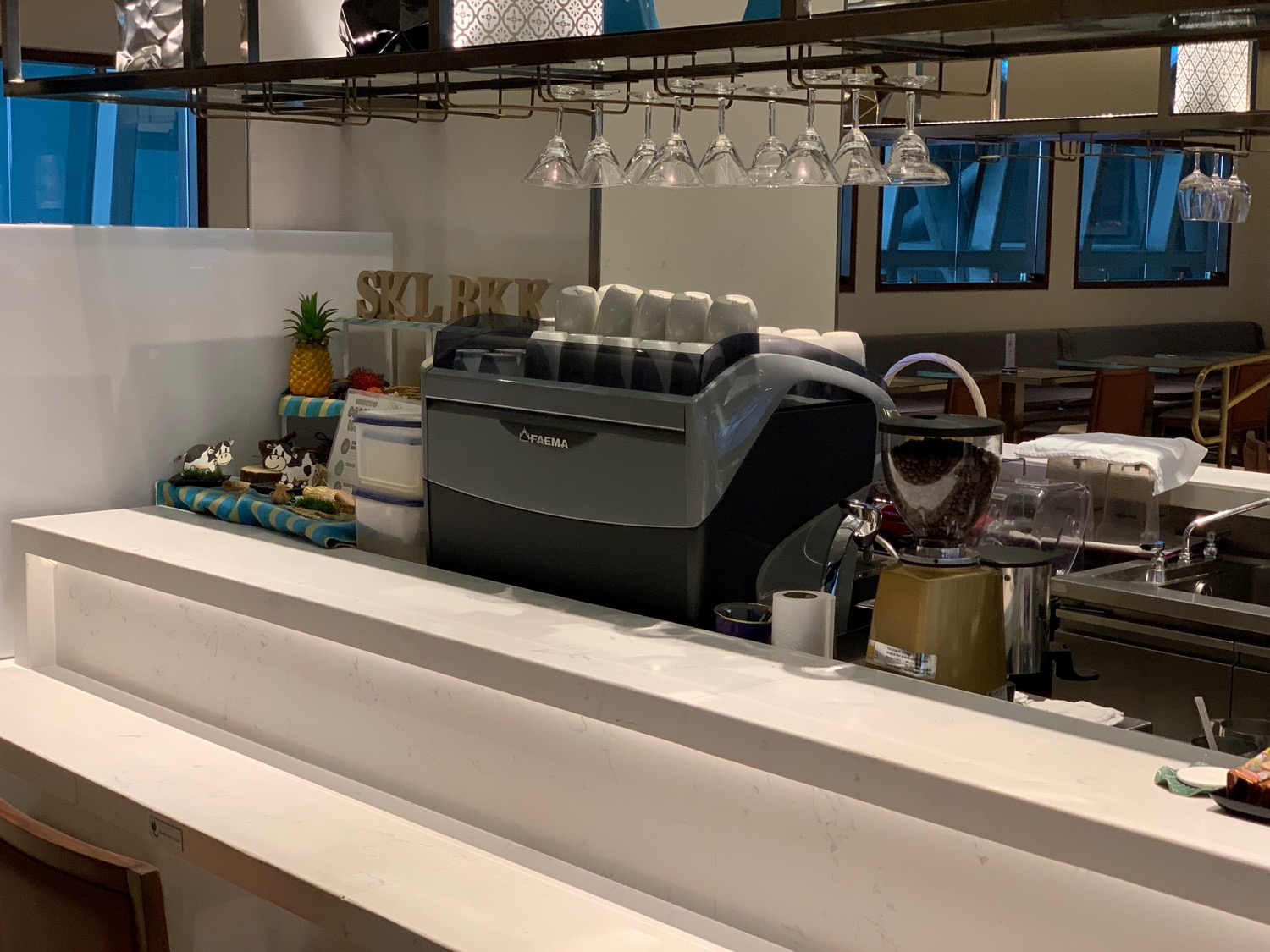 a coffee machine in a restaurant